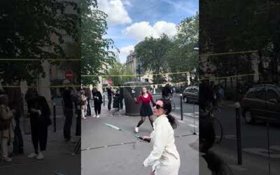 UN GYMNASE À CIEL OUVERT INSTALLÉ DANS PARIS POUR S’OPPOSER À LA PRÉSENCE DE CLANDESTINS