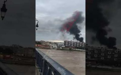 VIDÉO DES DIFFÉRENTS INCENDIES À BORDEAUX LORS DES BLOCAGES, FILMÉS DEPUIS LE PONT DE PIERRE